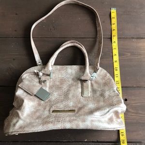 Beautiful Ivanka Trump metallic snakeskin purse!